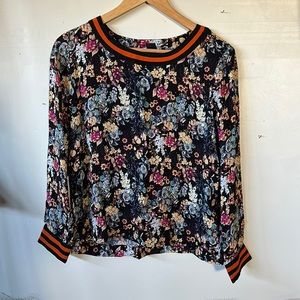 Floral top